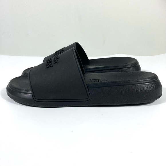 *SOLD* Alexander McQueen Hybrid Slides Logo Embossed Black Sandals 40 NEW - Picture 6 of 16
